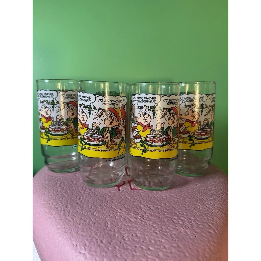 Vintage Set /4 1988 16oz Drinking Glasses Keebler‎ Elves 135th Aniversay  PROMO